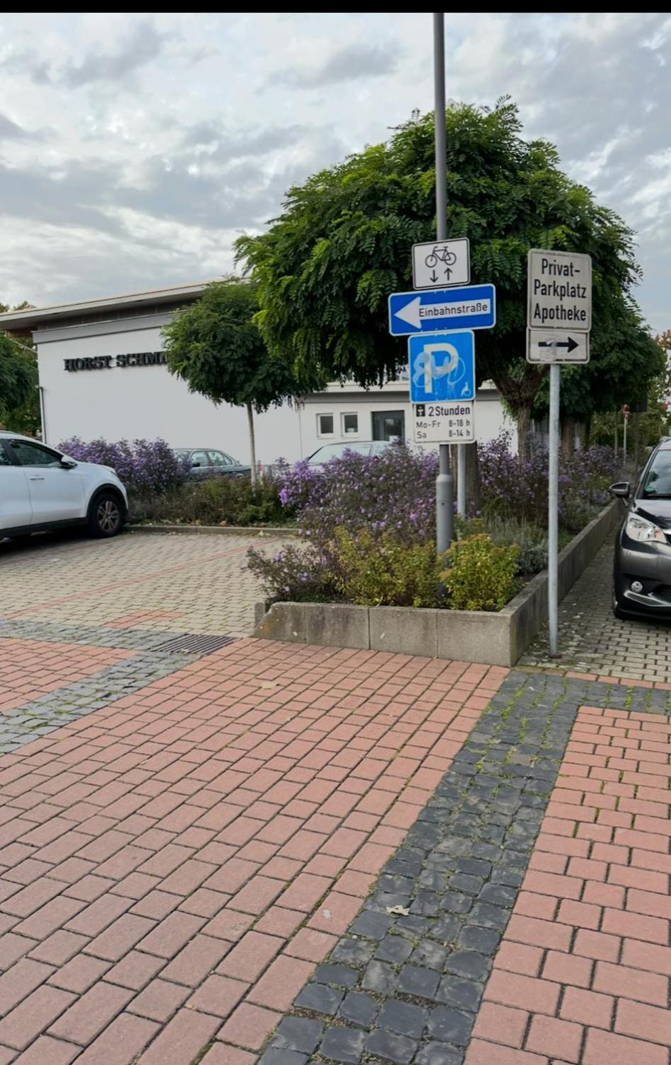 Zentrale Maisonette Mit Buero & Parkplatz Griesheim  Extérieur photo